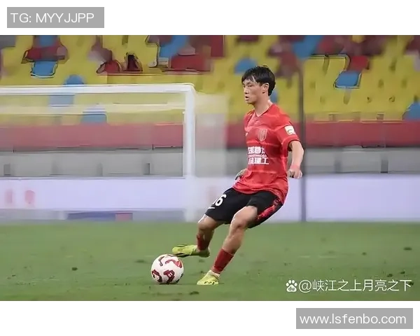 孔特球探分析：适合8号位的球员身体条件不适合担任防守型后腰